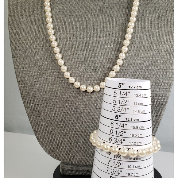 Vintage Knotted Faux Pearl Gold Tone Fish Hook Clasp 30"  Necklace & 7” Bracelet - Picture 3 of 12